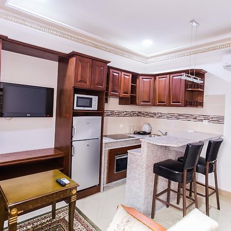 Residence Hoteliere Le Jomonia Libreville Exteriör bild