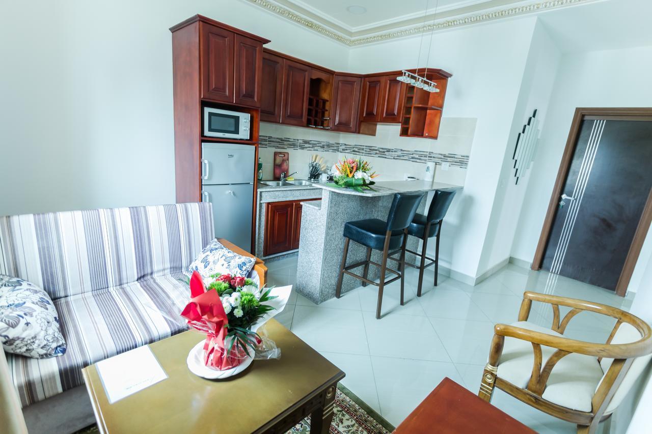 Residence Hoteliere Le Jomonia Libreville Exteriör bild