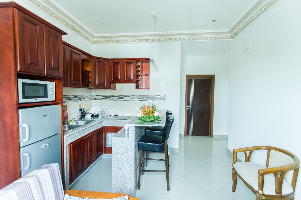 Residence Hoteliere Le Jomonia Libreville Exteriör bild
