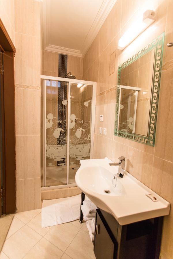 Residence Hoteliere Le Jomonia Libreville Exteriör bild
