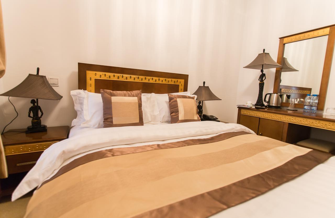 Residence Hoteliere Le Jomonia Libreville Exteriör bild