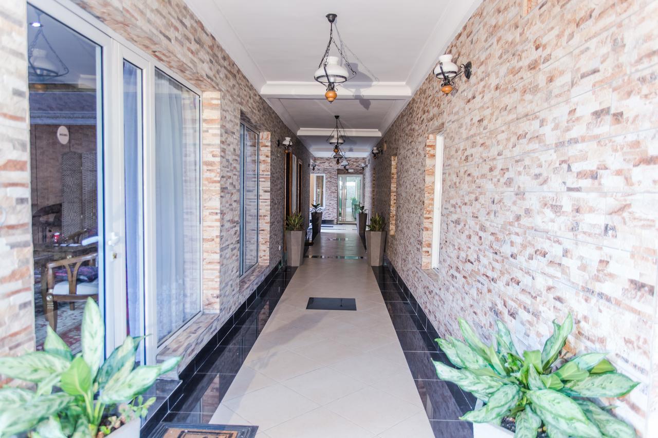 Residence Hoteliere Le Jomonia Libreville Exteriör bild