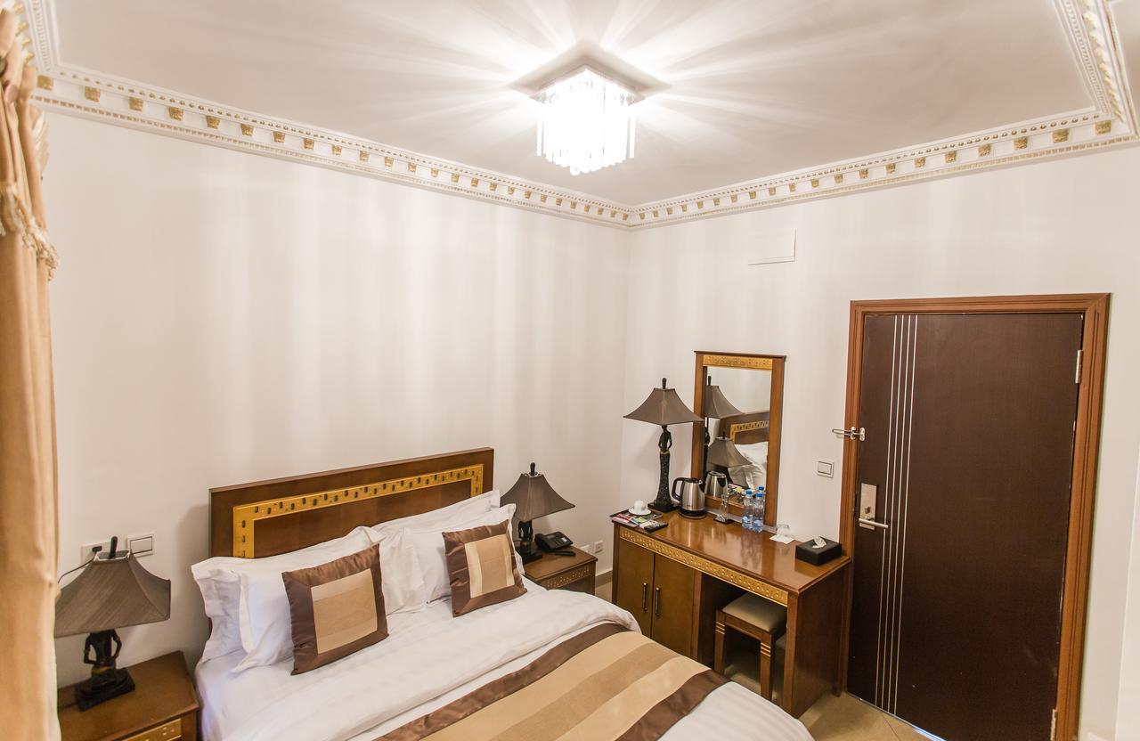 Residence Hoteliere Le Jomonia Libreville Exteriör bild