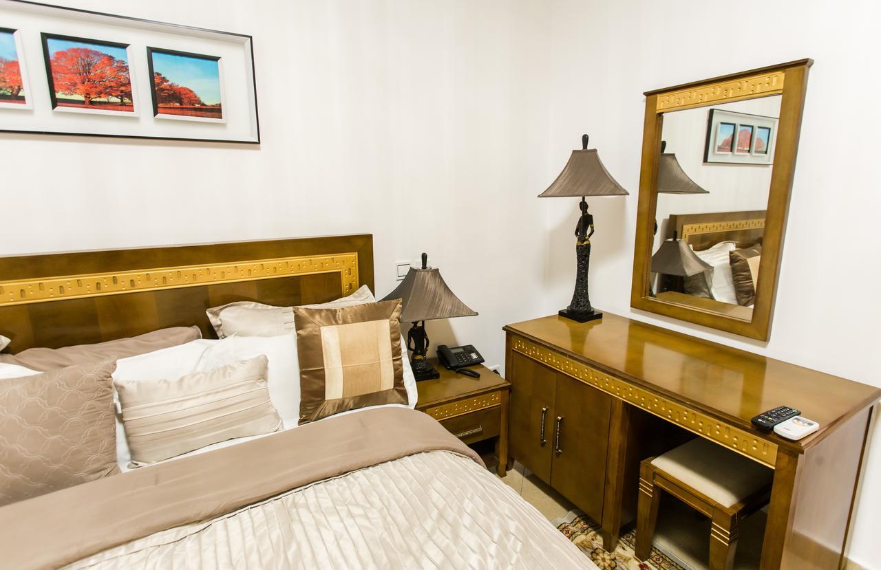 Residence Hoteliere Le Jomonia Libreville Exteriör bild
